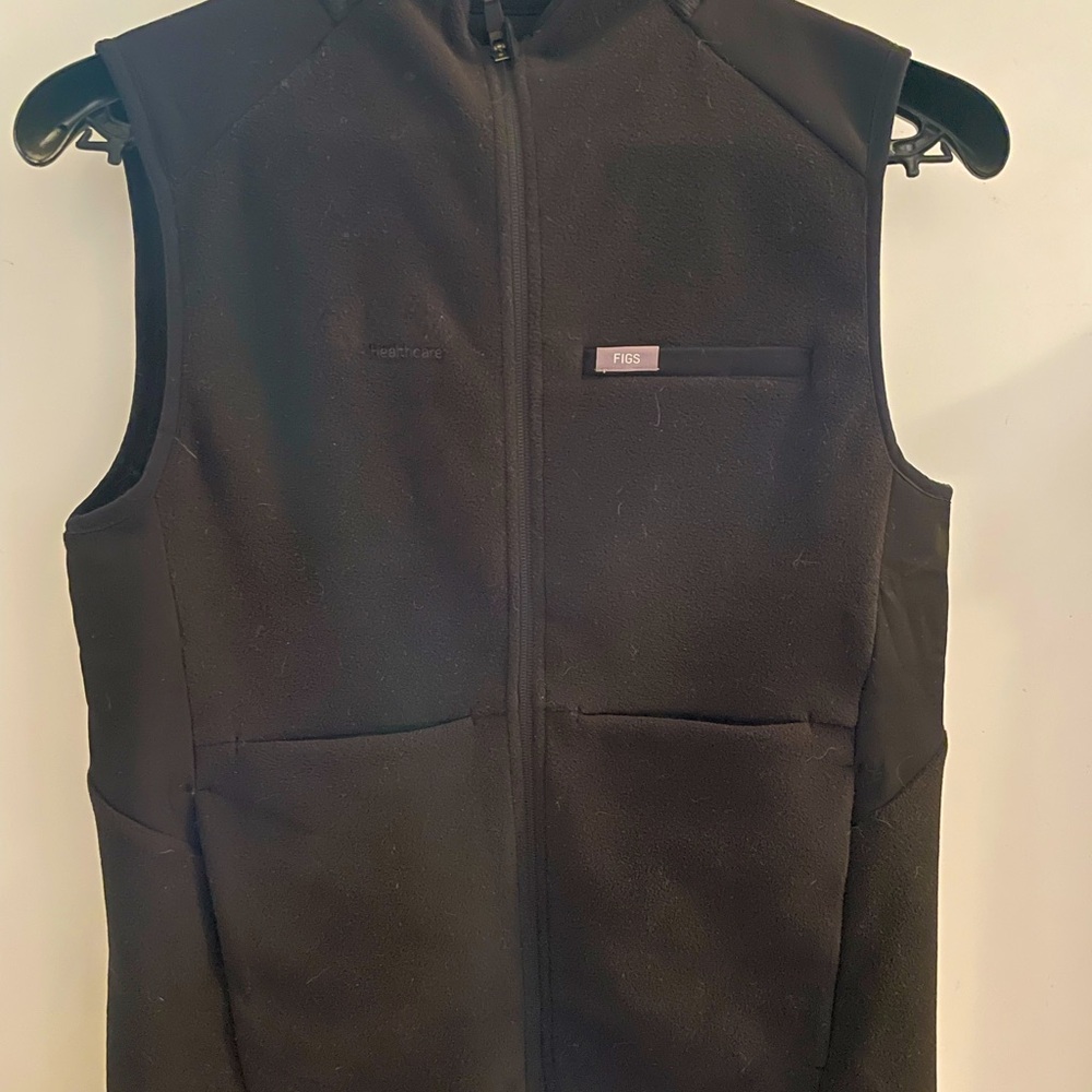 Figs Black Zip-Up Fleece Vest